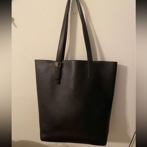 Everlane Petra Magazine Tote